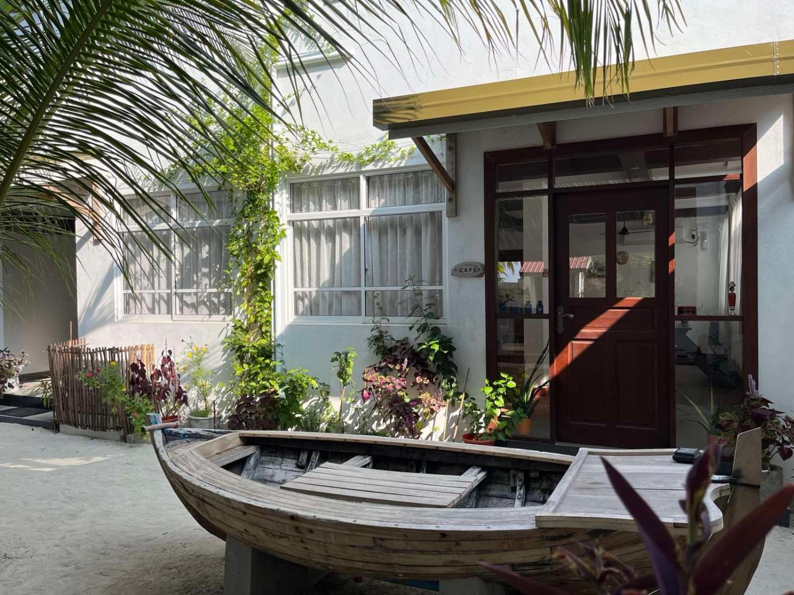 Cerulean View Residence Hanimaadhoo Island Buitenkant foto