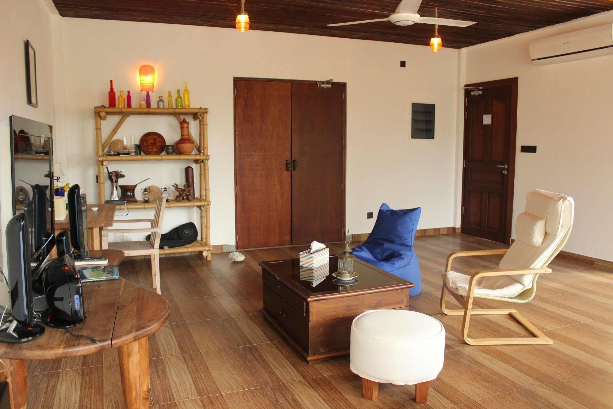 Cerulean View Residence Hanimaadhoo Island Buitenkant foto